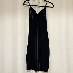 Express Velvet Midi Dress